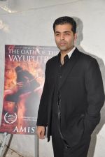Karan Johar launches the Cover of Amish_s eagerly anticipated 3rd book in the Shiva Trilogy, The Oath of the Vayuputras in Mumbai on 27th Dec 2012 (23).JPG